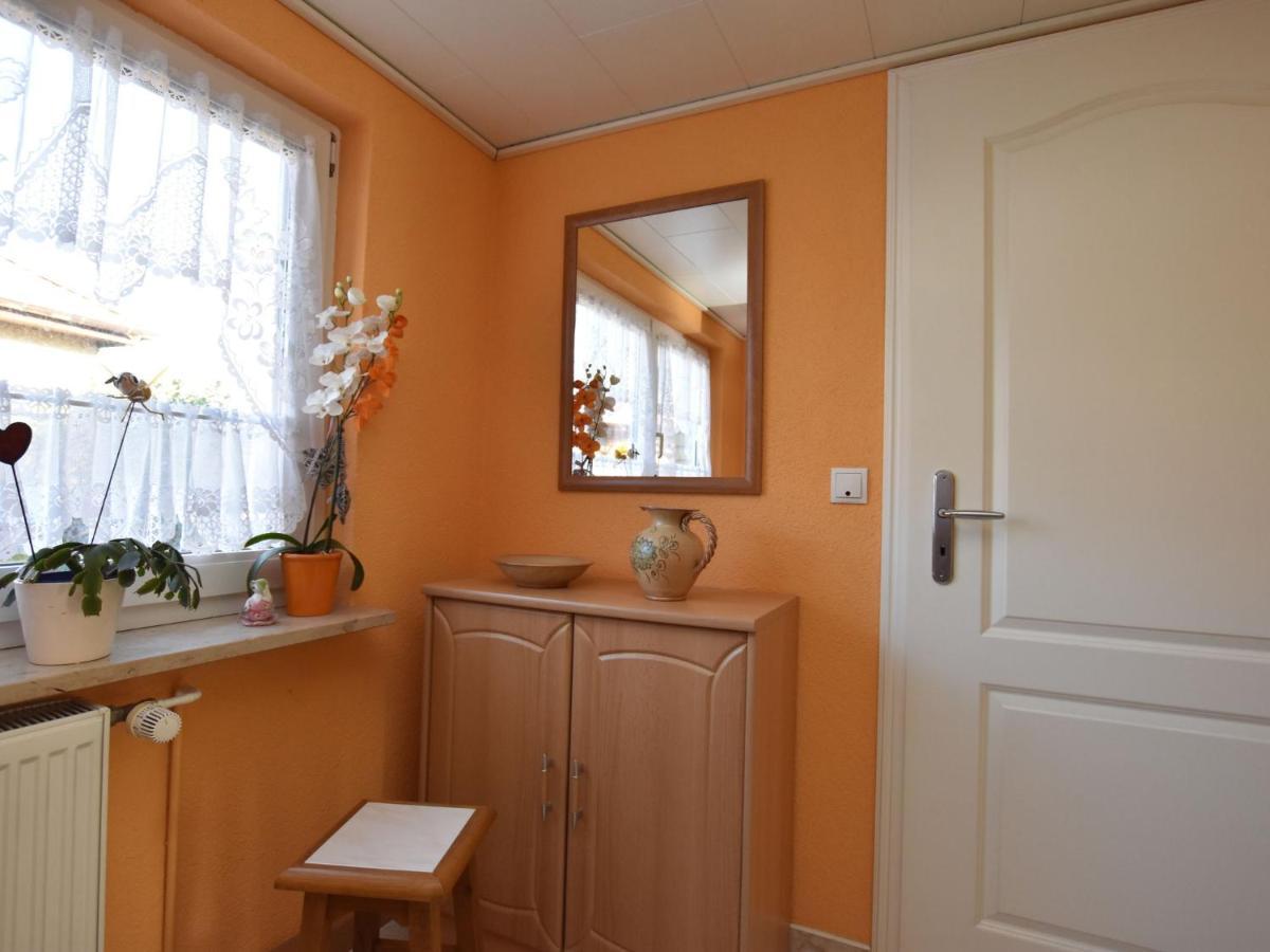 Spacious Apartment In Brusow With Garden Kröpelin Exterior foto